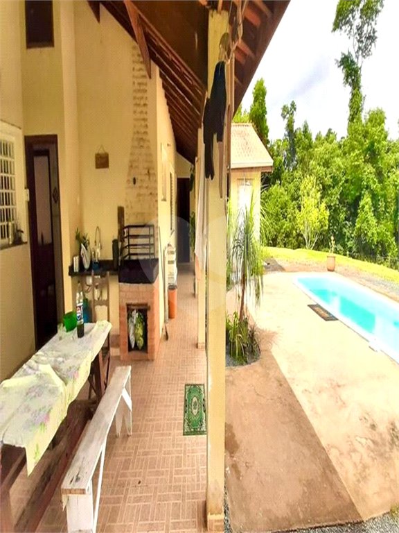 Chácara à venda com 4 quartos, sendo 1 suíte, em Jundiacanga, Araçoiaba da Serra, SP