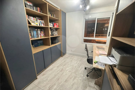 Apartamento à venda com 4 quartos, sendo 3 suítes, em Paraíso do Morumbi, São Paulo, SP