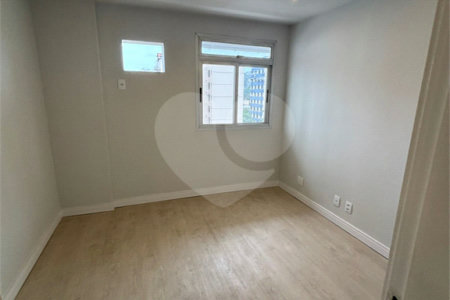 Apartamento à venda com 3 quartos, sendo 2 suítes, em Rio Comprido, Rio de Janeiro, RJ