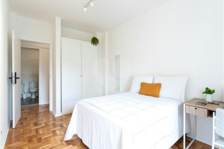 Apartamento à venda com 5 quartos, sendo 1 suíte,  em Pinheiros, São Paulo, SP