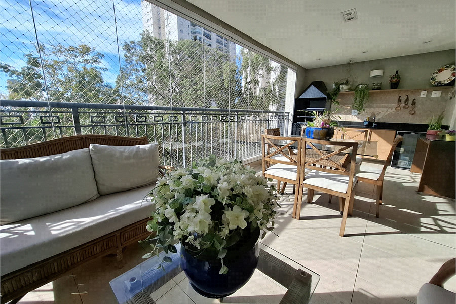 Apartamento à venda com 3 suítes em Santana, São Paulo, SP