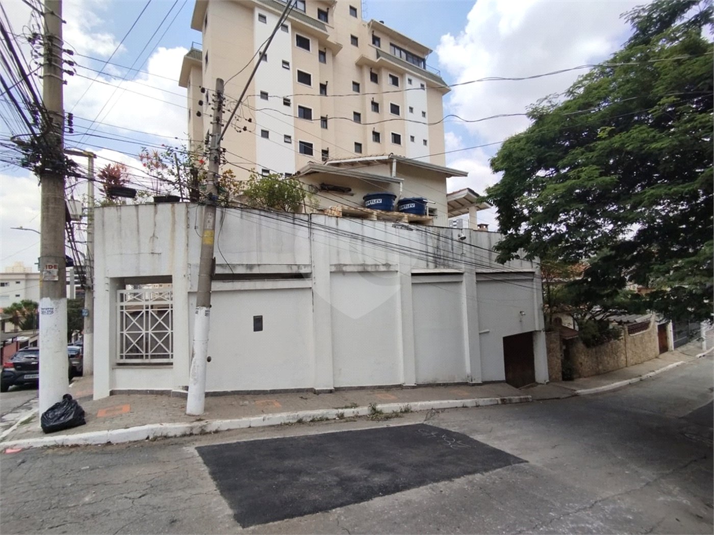 Casa à venda com 5 quartos, sendo 3 suítes, em Vila Paulicéia, São Paulo, SP