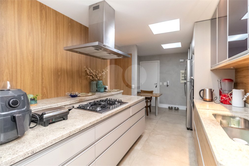 Duplex à venda com 3 suítes em Campo Belo, São Paulo, SP