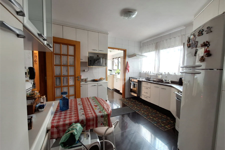 Apartamento à venda com 3 quartos, sendo 2 suítes, em Santana, São Paulo, SP