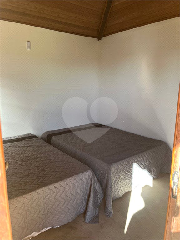 Chácara à venda com 4 quartos em Retiro, São Pedro da Aldeia, RJ