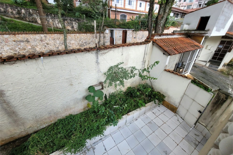 Casa de Vila para alugar com 6 quartos, sendo 4 suítes,  em Tucuruvi, São Paulo, SP