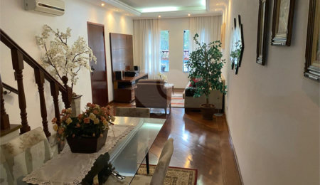 Sobrado à venda com 3 quartos, sendo 1 suíte, em Vila Nova Mazzei, São Paulo, SP