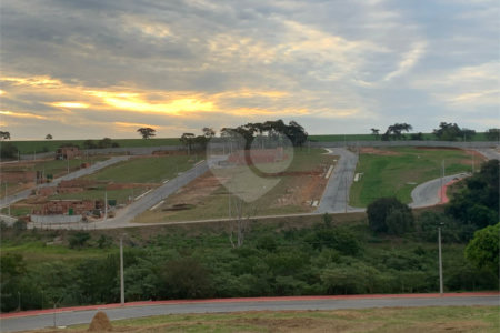 Terreno à venda no condomínio Jardim Residencial Helena Maria, Sorocaba - SP