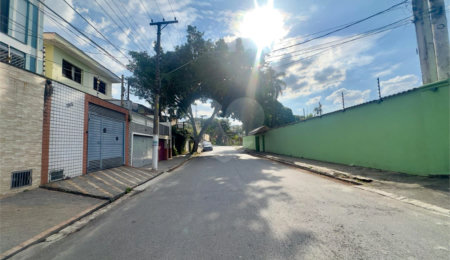 Casa à venda com 3 quartos em Horto, São Paulo, SP