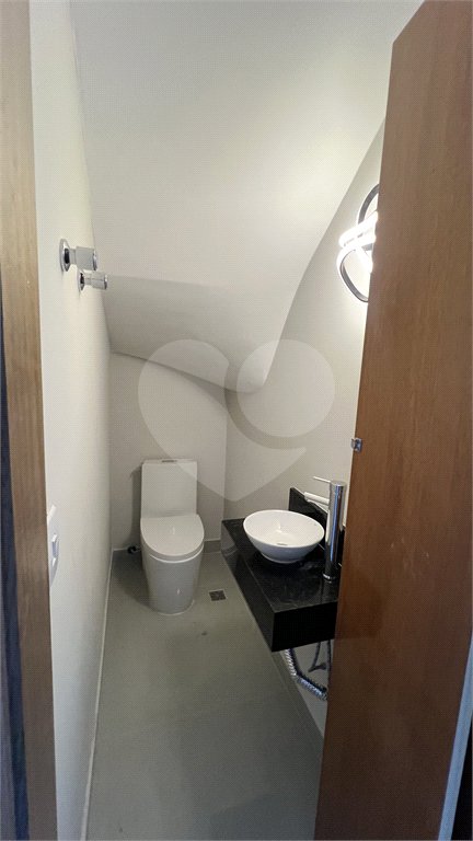 Sobrado à venda com 3 quartos, sendo 1 suíte, em Vila Bela Vista (zona Norte), São Paulo, SP