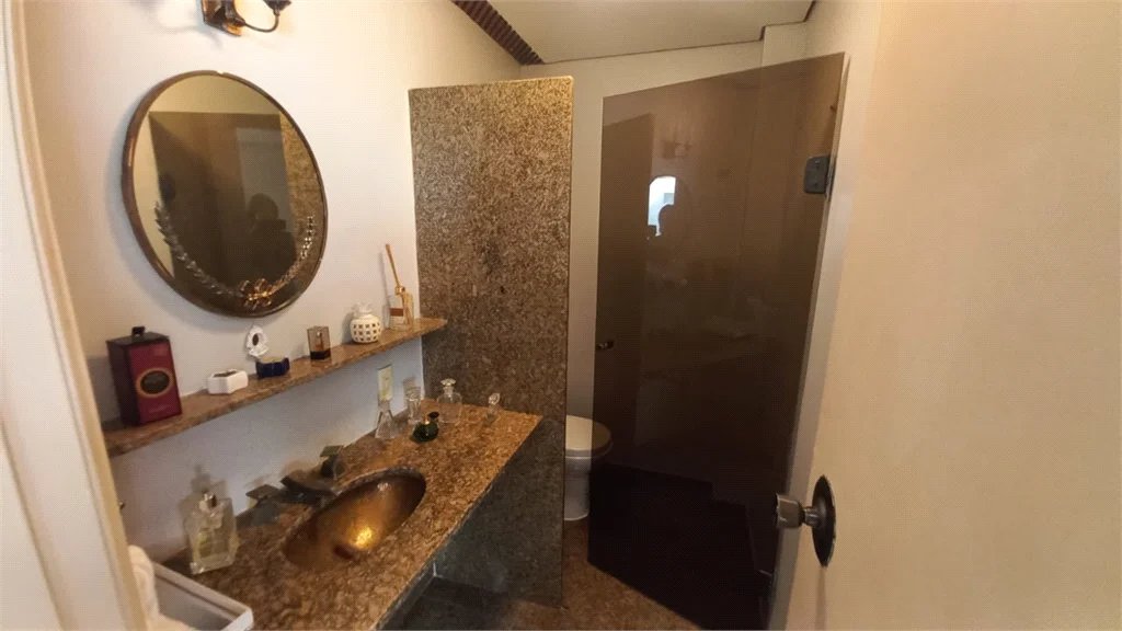 Cobertura à venda com 3 quartos, sendo 1 suíte,  em Vila Pirajussara, São Paulo, SP