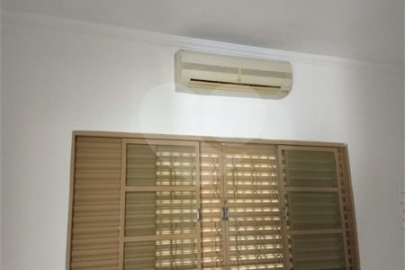 Casas térreas- Pq. Residencial Maria Stella Fagá.
