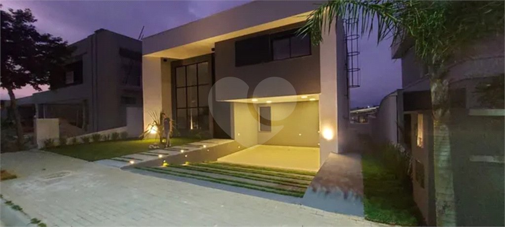 SOBRADO A VENDA EM CONDOMINIO FECHADO, URBANOVA, 4 DORMITORIOS, 4 VAGAS DE GARAGEM, SJC/SP