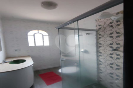 Sobrado à venda com 3 quartos, sendo 1 suíte, em Chácara Santo Antônio, São Paulo, SP
