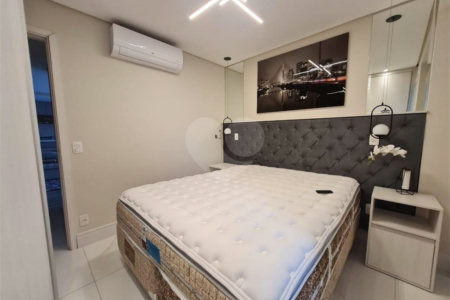 Apartamento à venda com 3 quartos, sendo 1 suíte,  em Vila Anastácio, São Paulo, SP