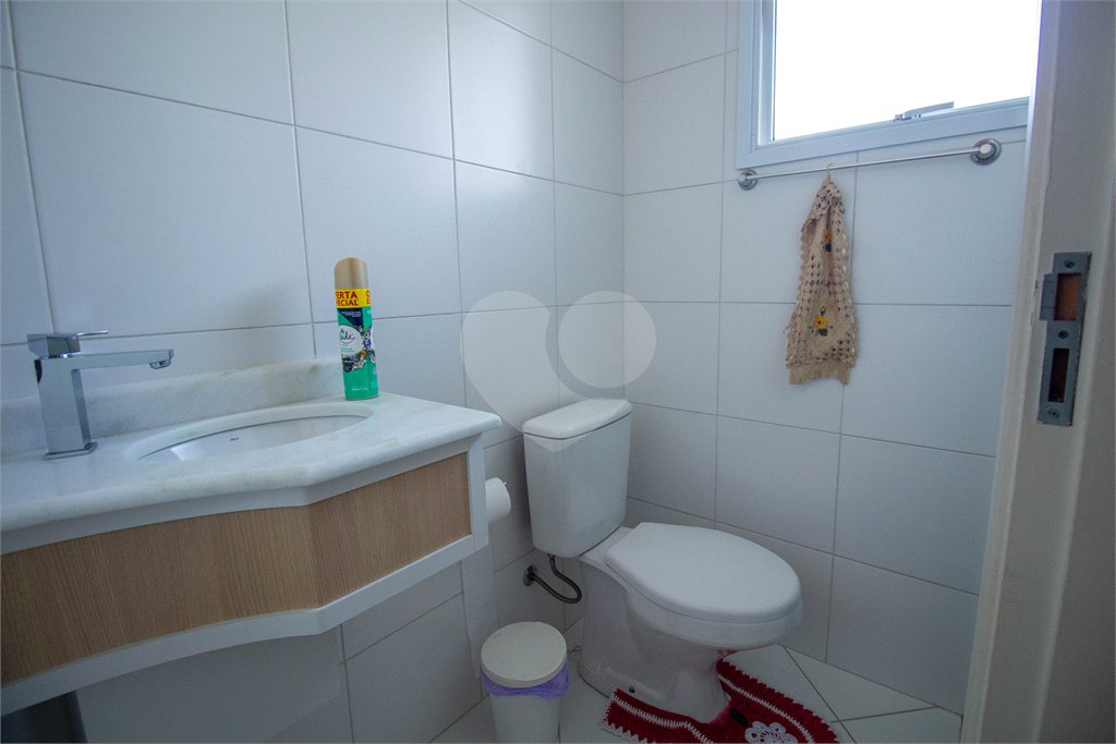 Apartamento à venda com 2 quartos, sendo 1 suíte,  no Centro, São Roque, SP