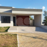 Casa à venda com 3 quartos, sendo 2 suítes, no condomínio Reserva dos Jatobás, Louveira - SP