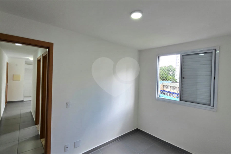 Apartamento à venda com 2 quartos em Jardim Íris, São Paulo, SP