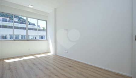 Apartamento à venda com 2 quartos em Copacabana, Rio de Janeiro, RJ