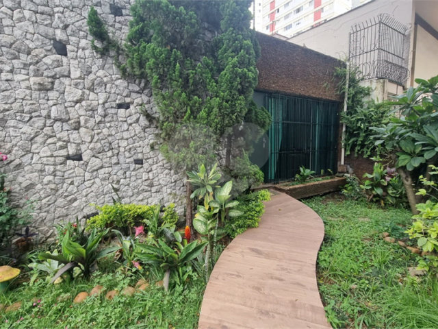 Casa Térrea à venda com 2 quartos em Vila Clementino, São Paulo, SP