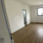 Apartamento à venda com 4 suítes em Meia Praia, Itapema, SC