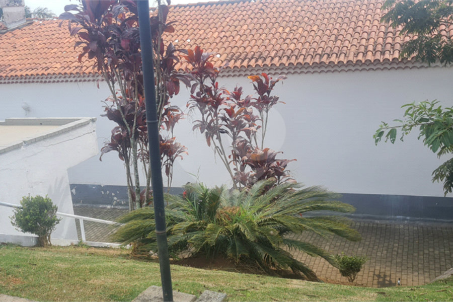 Casa à venda com 5 suítes em Roseira, Mairiporã, SP