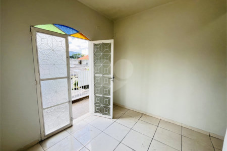 Casa à venda com 3 quartos em Campo Grande, Rio de Janeiro, RJ