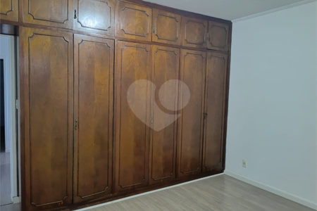 Sobrado à venda com 2 quartos em Tucuruvi, São Paulo, SP