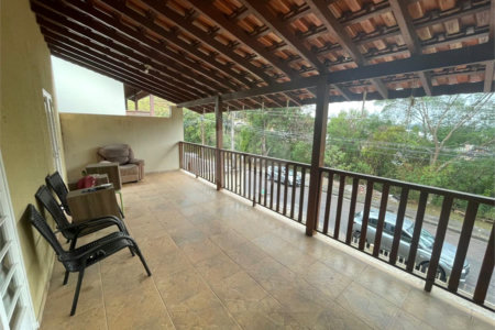 Casa à venda com 3 quartos, sendo 1 suíte,  em Bosque, Vinhedo, SP