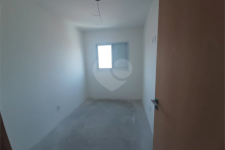 Apartamento à venda com 2 quartos em Parada Inglesa, São Paulo, SP