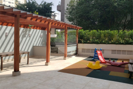 Apartamento à venda com 3 quartos, sendo 1 suíte, em Mirandópolis, São Paulo, SP