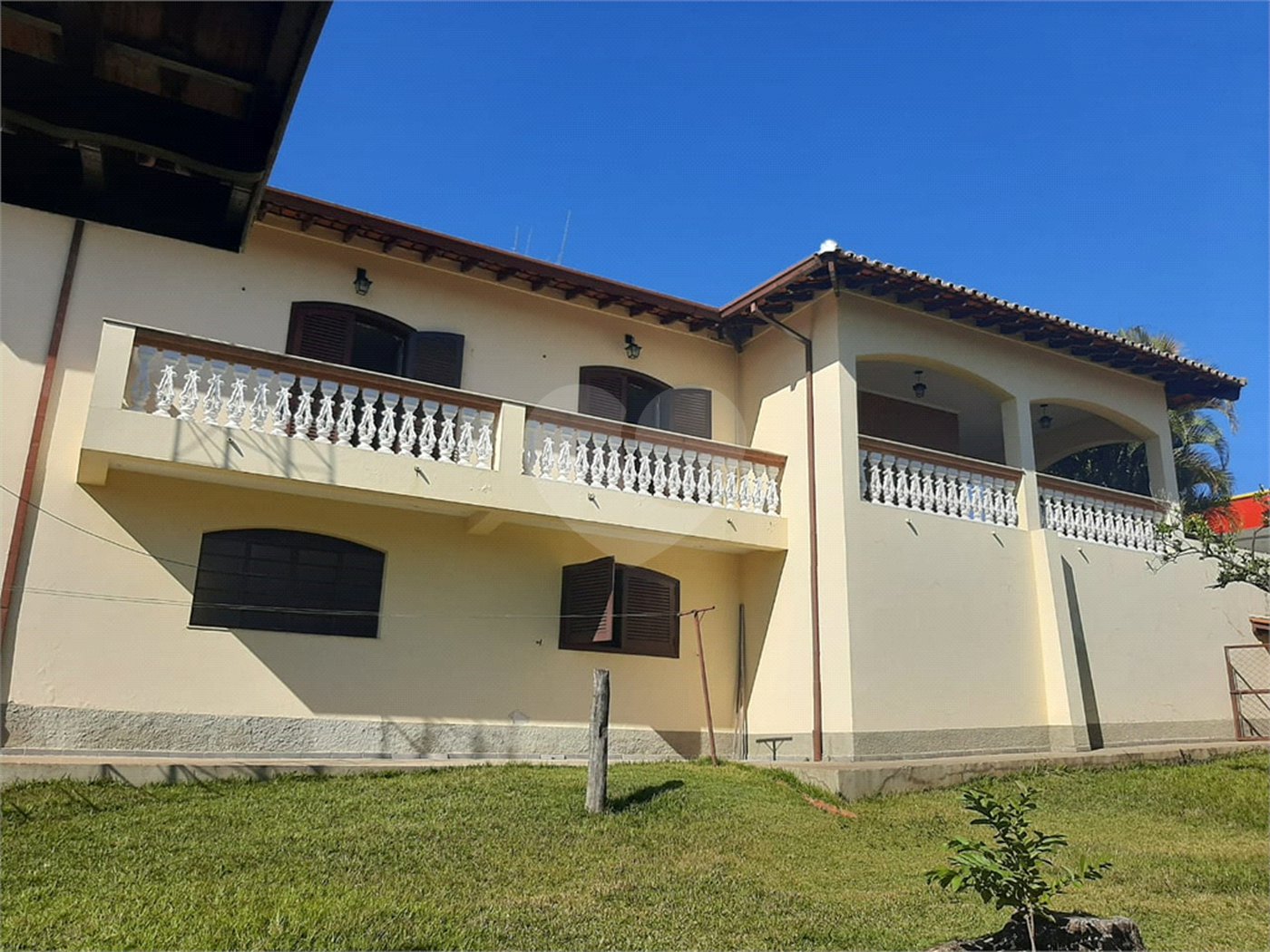 Casa à venda com 3 quartos, sendo 1 suíte, no Centro, Vinhedo, SP