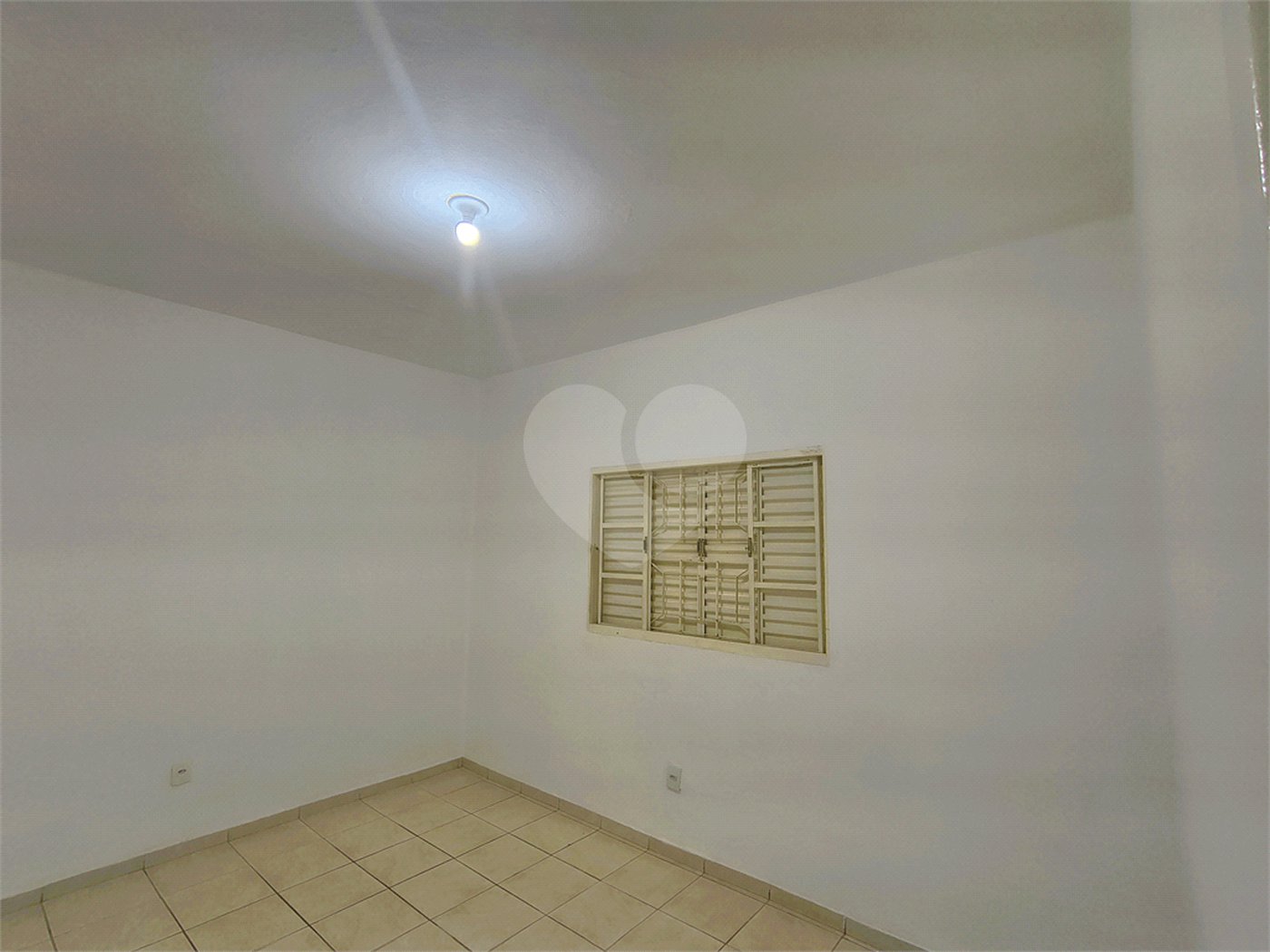 Casa à venda com 2 quartos em Jardim Juscelino Kubitschek, Indaiatuba, SP