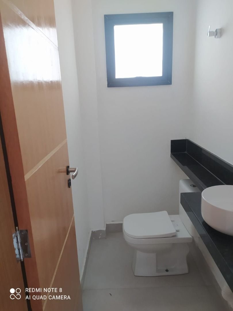 Sobrado com 3 dormitórios à venda, 107 m² por R$ 825.000,00 - Estuário - Santos/SP