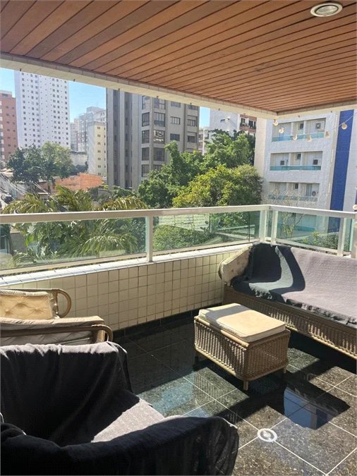 Apartamento à venda com 3 suítes em Real Parque, São Paulo, SP