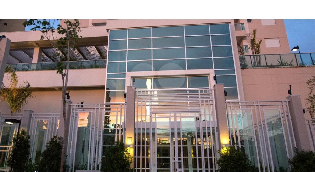 Apartamento à venda com 3 suítes em Aclimação, São Paulo, SP