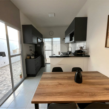 Casa à venda com 2 quartos em Vila La Brunetti, Itapetininga, SP