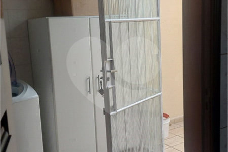 Sobrado à venda com 3 quartos, sendo 1 suíte, em Parque Vitória, São Paulo, SP