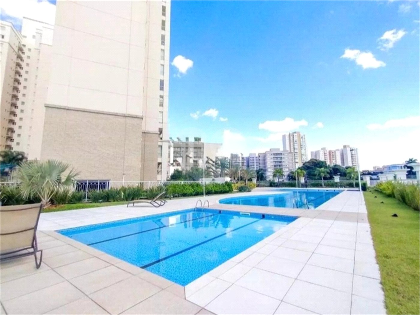 Apartamento à venda com 3 suítes em Jardim Portal da Colina, Sorocaba, SP