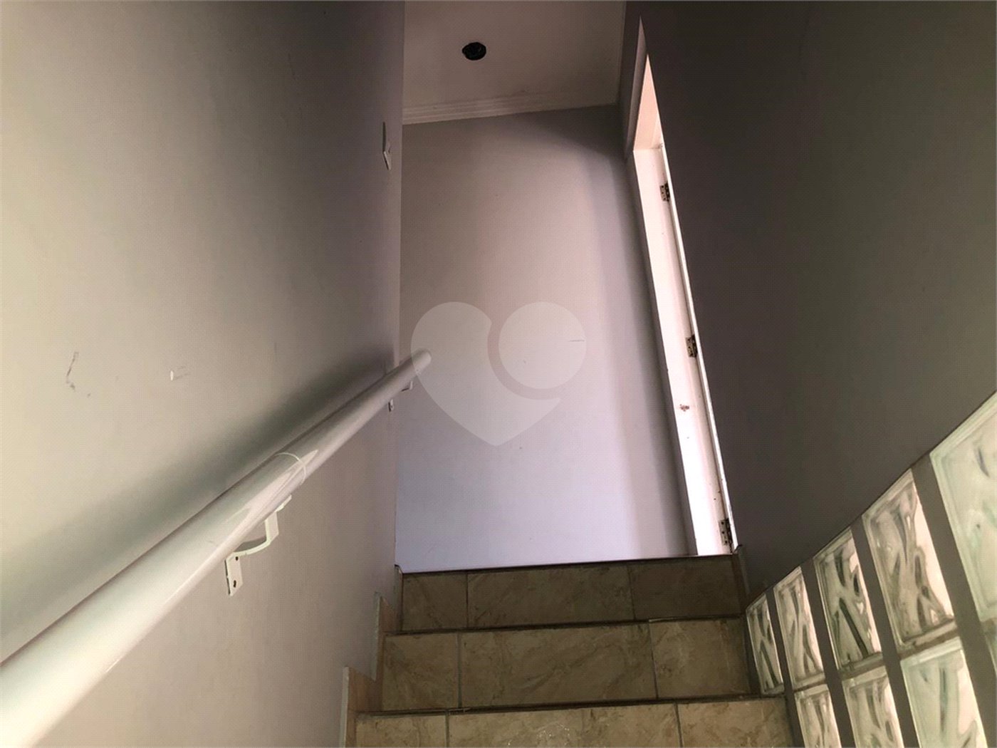 Casa à venda com 2 quartos no condomínio Residencial Armênia, Ferraz de Vasconcelos - SP