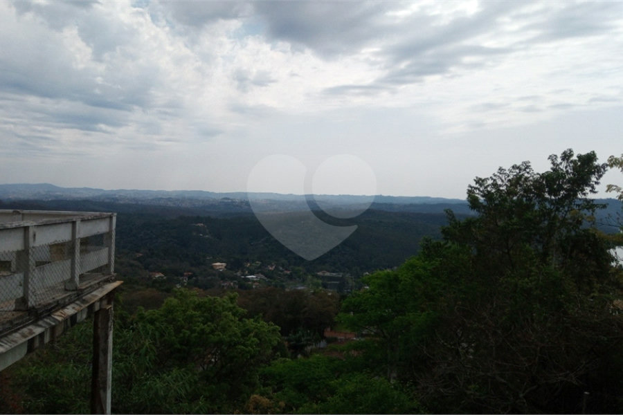 Terreno à venda em Barreiro, Mairiporã, SP