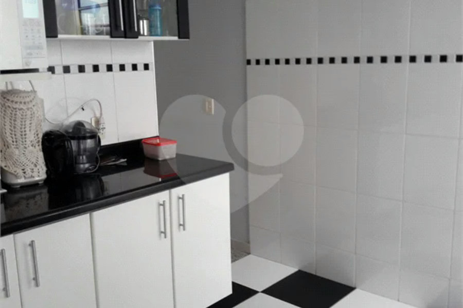 Casa à venda com 2 quartos no condomínio Nova Vida, São Paulo - SP