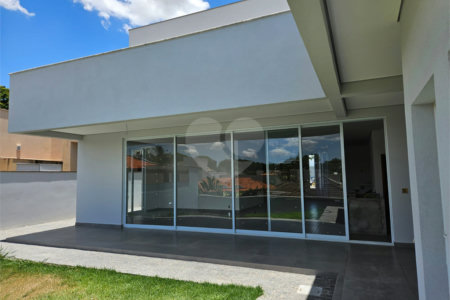 Casa à venda com 4 suítes no condomínio Portal da Vila Rica, Itu - SP