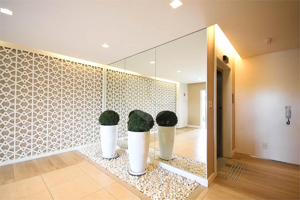 Apartamento à venda com 3 quartos em Jardim Vazani, São Paulo, SP