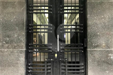 Apartamento à venda com 2 quartos em Bela Vista, São Paulo, SP