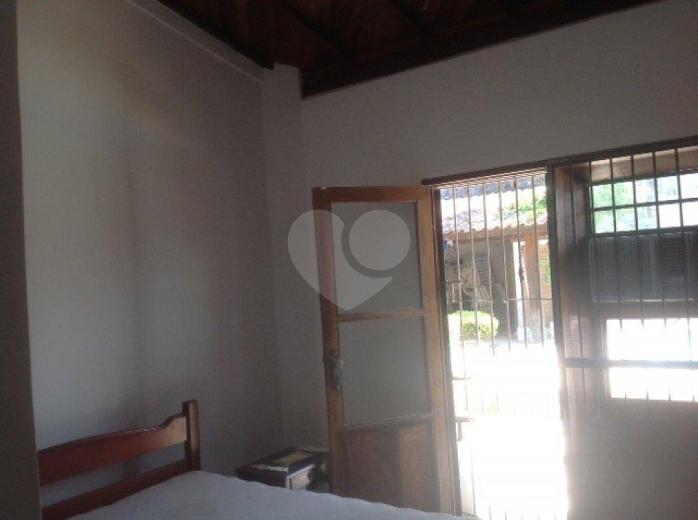 Casa à venda com 3 suítes no condomínio Morada do Mar, Caraguatatuba - SP