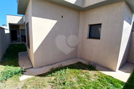 Casa à venda com 3 quartos, sendo 1 suíte,  no condomínio Jardim, Sorocaba - SP