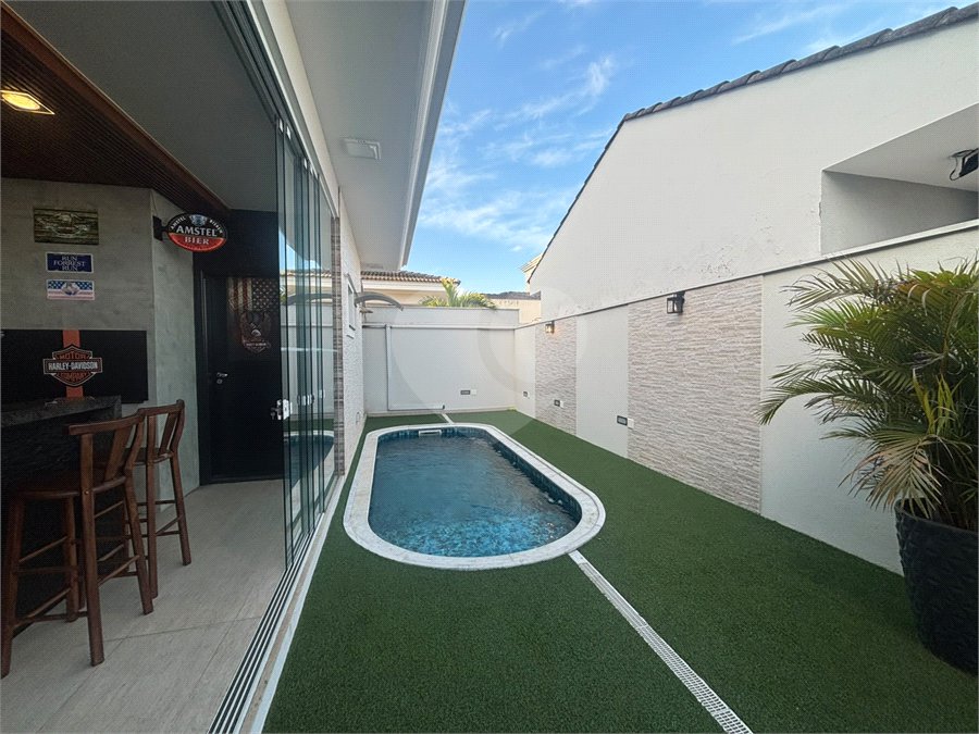 Casa à venda com 3 suítes no condomínio Residencial Chácara Ondina, Sorocaba - SP