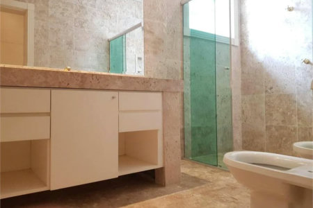 Casa à venda com 4 suítes no condomínio Vilaretto, São Paulo - SP