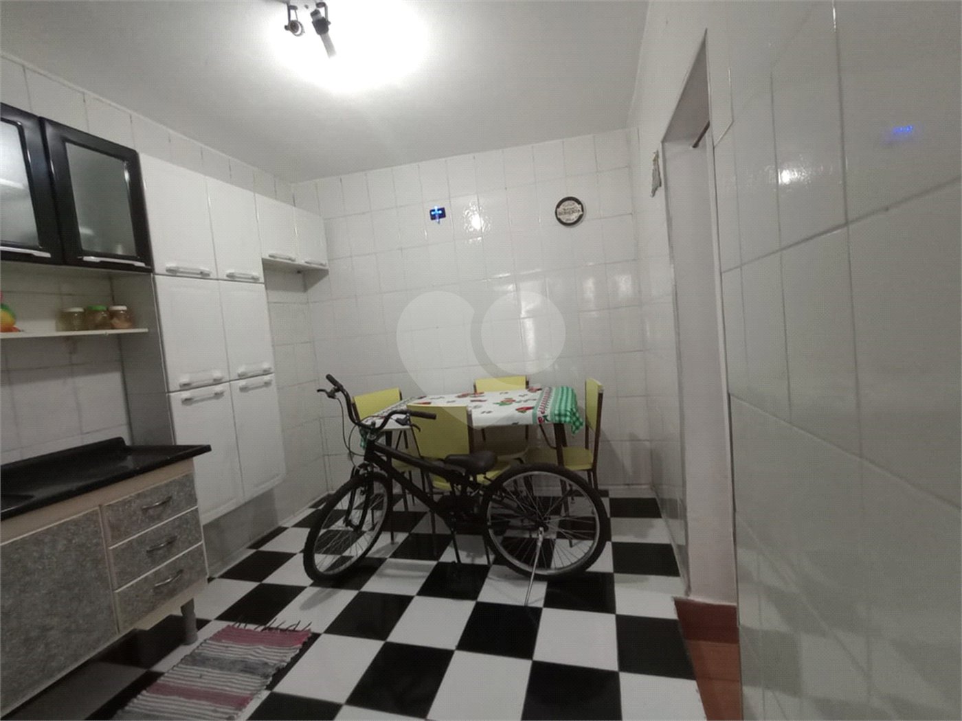 Casa Térrea à venda com 3 quartos, sendo 1 suíte, em Jardim São Luís, São Paulo, SP